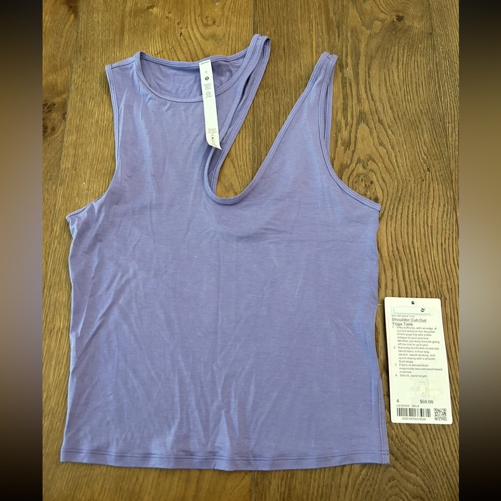 NWT Lululemon Shoulder Cut Out Yoga Tank Size 4.